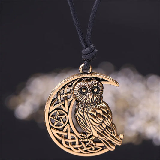 Skyrim Wicca Owl Pendant Necklace Goddess Crescent Moon Pendants Pentagram Pagan Amulet Talisman for Women Man 2024 Statement